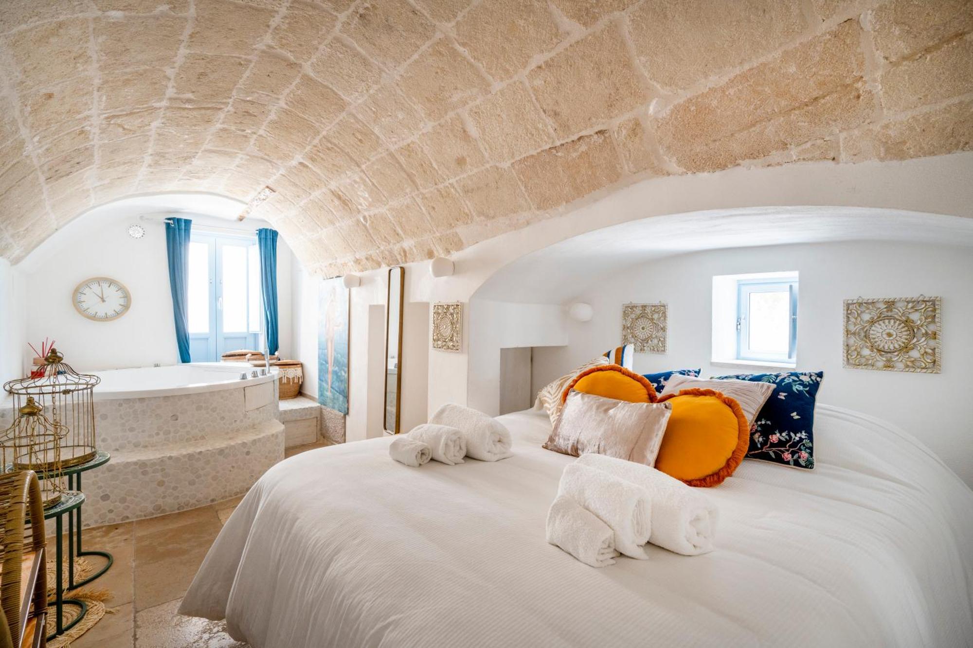 Apulia Charming Suites - Casa Lonfo Suite Sole Monopoli Kültér fotó